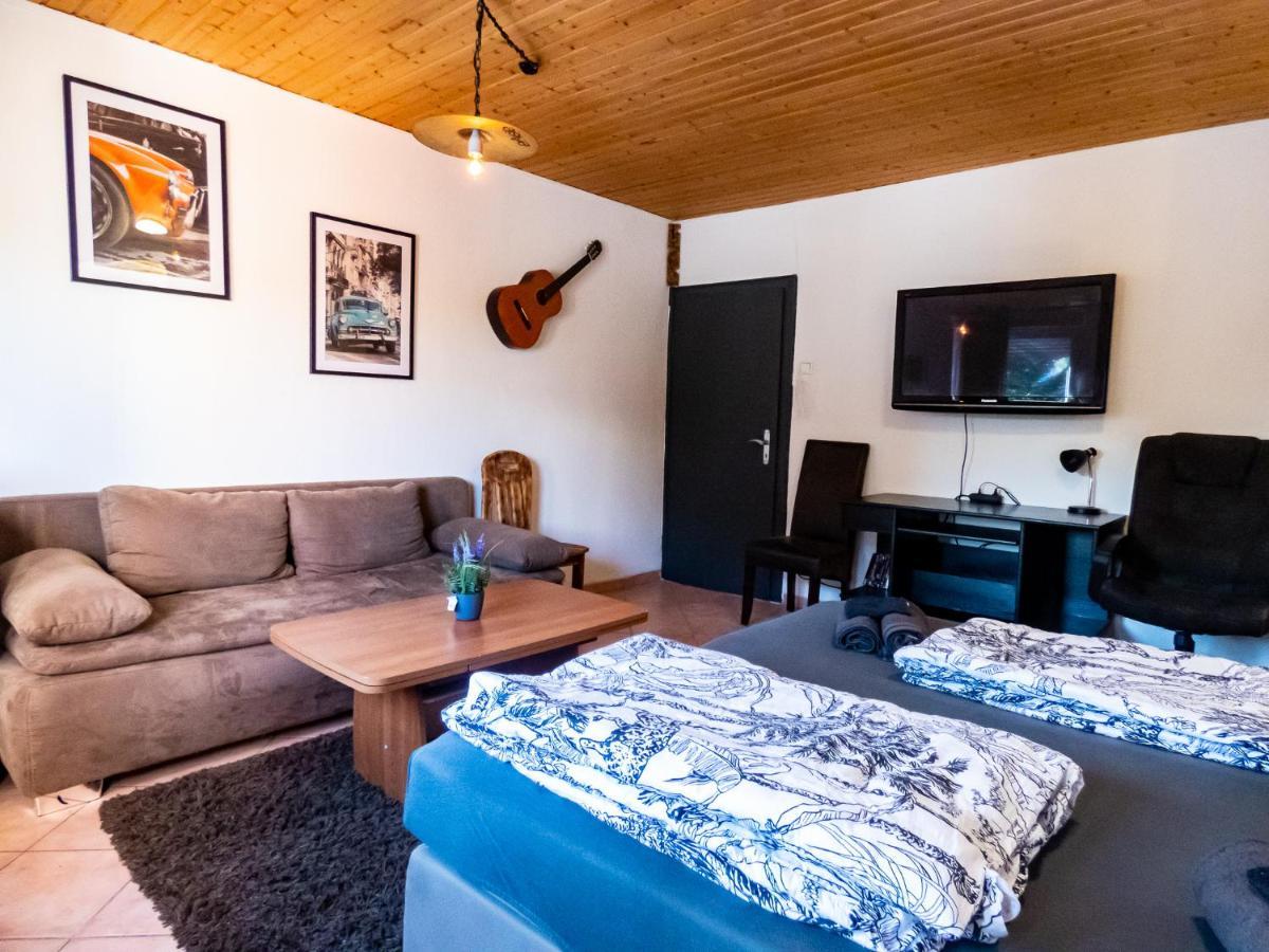 #121 Grosse, Gemuetliche In Remscheid-city Apartament Remscheid